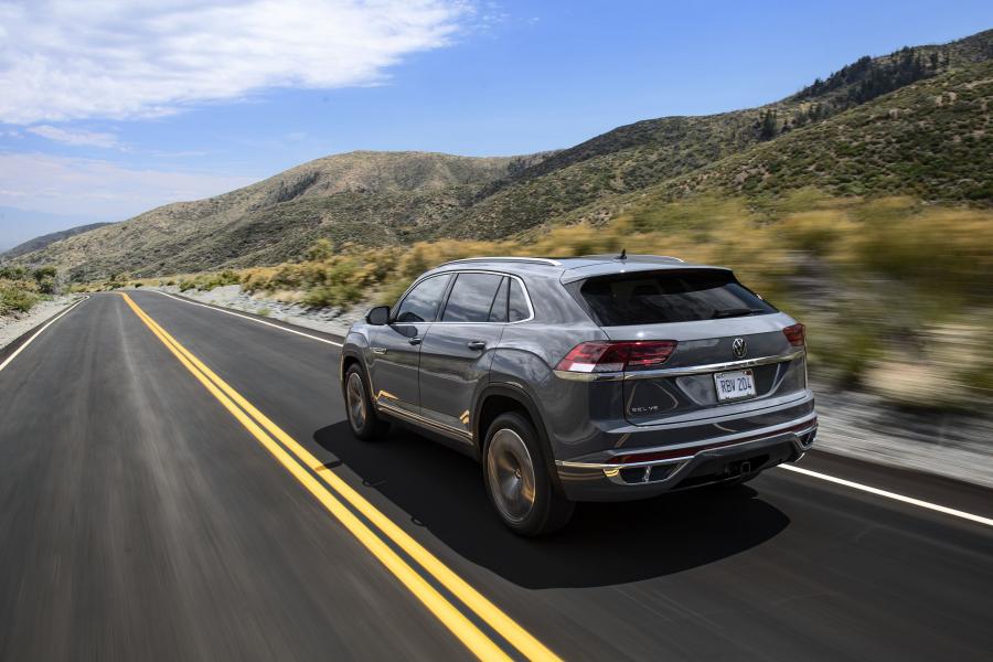  Volkswagen Atlas Cross Sport SEL R-Line 2020 года  (фото 26 из 43)